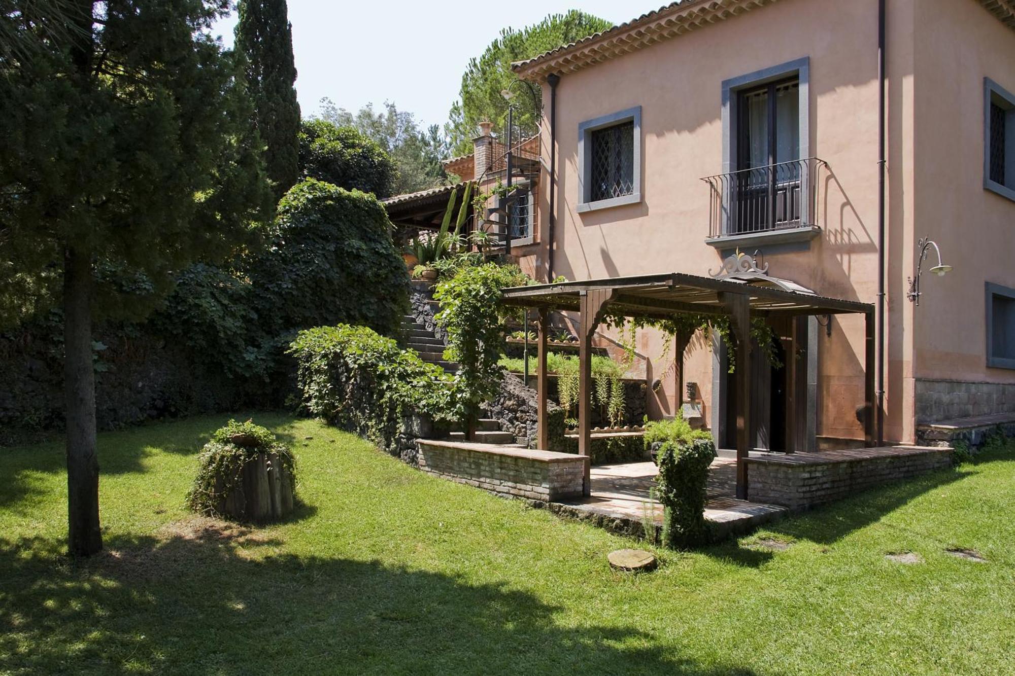 Villa Scozilia Piedimonte Etneo Zimmer foto